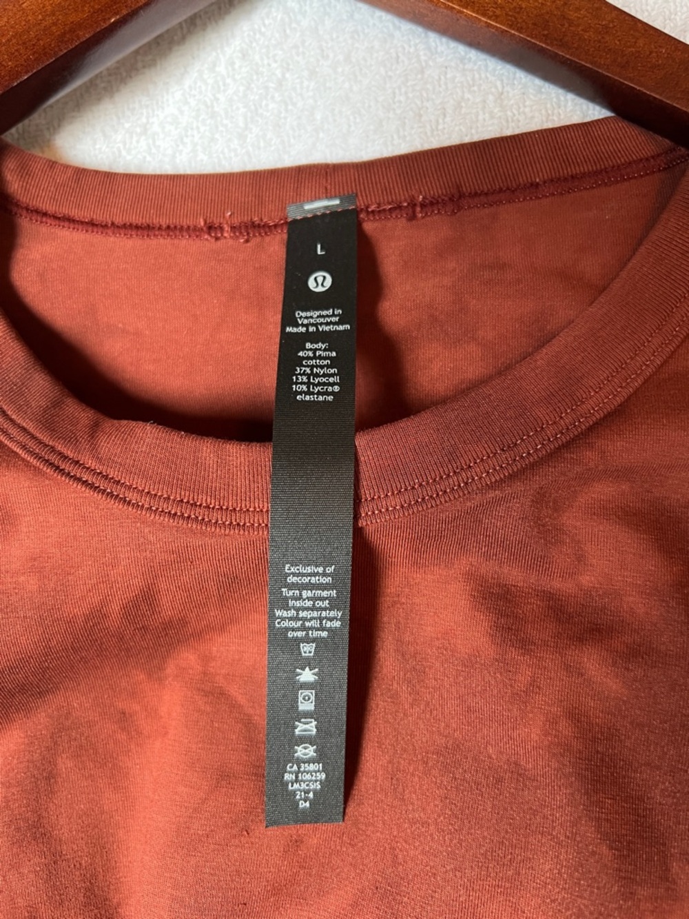 Lululemon athletica Rust Red Crewneck Long Sleeve Top -Large - NWT